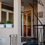 Incanto Чефалу