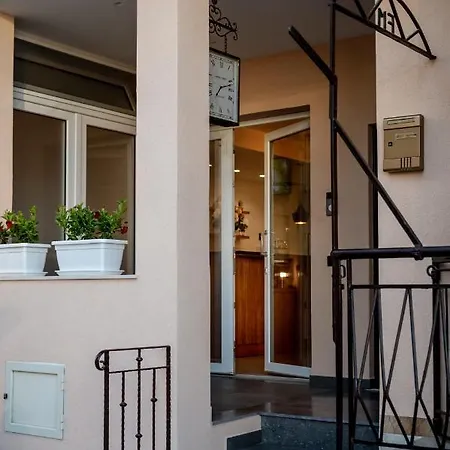 Incanto Чефалу