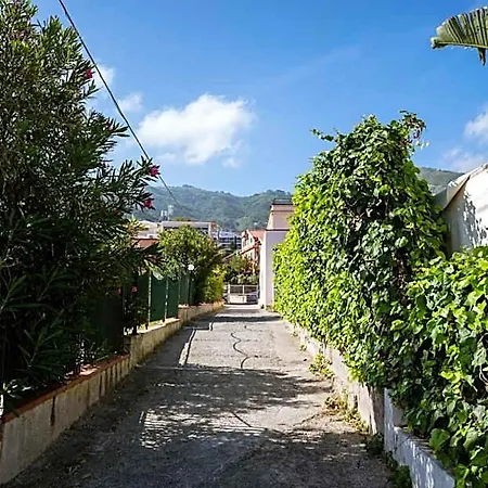 Incanto Bed & Breakfast 4*